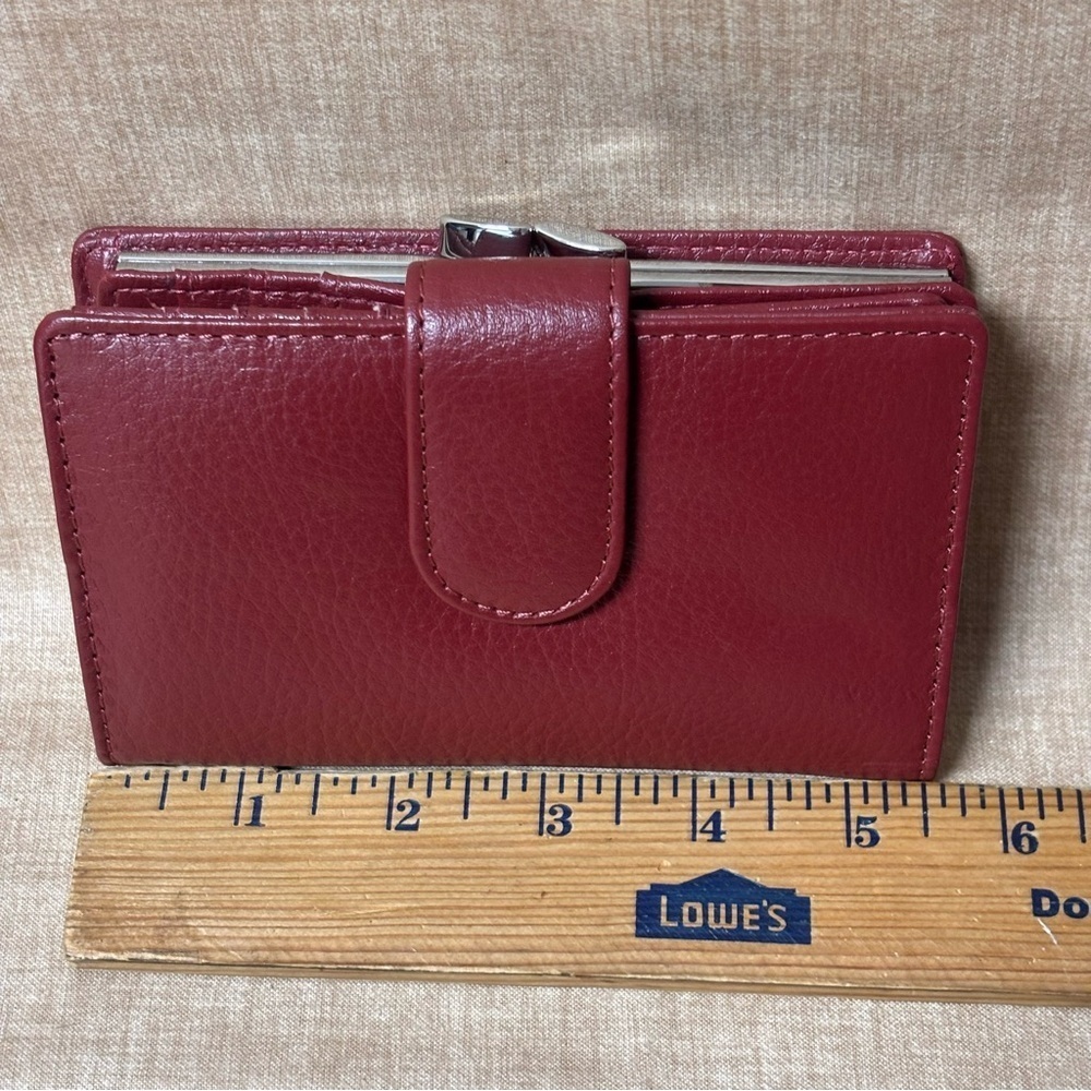 Mundi® Rio Leather Indexer Wallet - Picture 6 of 7